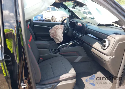 2024 Chevrolet Colorado 4Wd Z71 z USA, uszkodzony, nr VIN 1GCPTDEK6R1218054